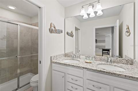 2451 Luxor Drive, Kissimmee FL - photo 10 of 37