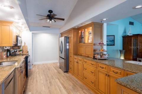 8004 NW 11th Avenue, Bradenton FL - photo 13 of 48