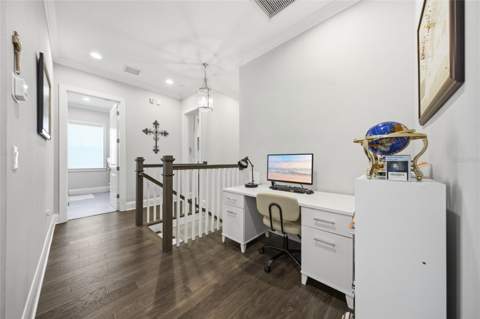 210 S Shore Crest Drive, Tampa FL - photo 21 of 58