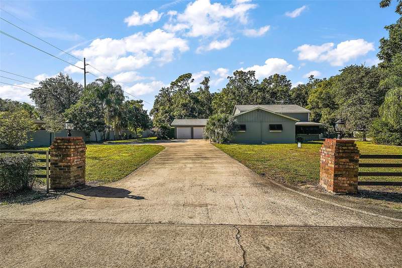 7 bedroom Single Family Residence at 1661 Votaw Road, Votaw, Apopka — photo 5