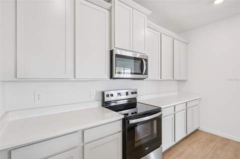 4665 Barberry Avenue, Lakeland FL - photo 14 of 35