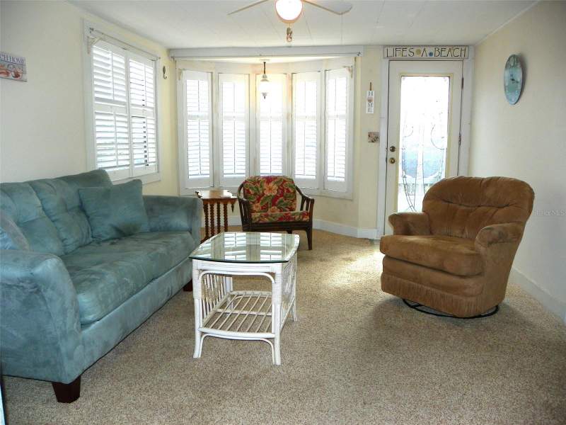 2 bedroom Single Family Residence at 8 Plaza Street, Braden Castle Park, Bradenton — photo 3