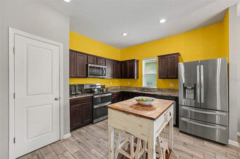3 bedroom Single Family Residence at 1128 ROBERTA ROAD, WHISPERING RDG PH 1, LAKE WALES — photo 5