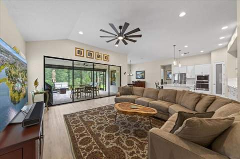 9145 Warm Springs Circle, Parrish FL - photo 8 of 69
