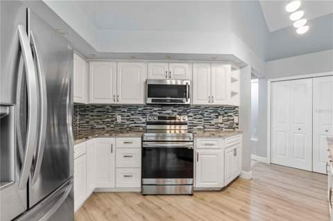 1259 Overland Drive, Spring Hill FL - photo 10 of 41