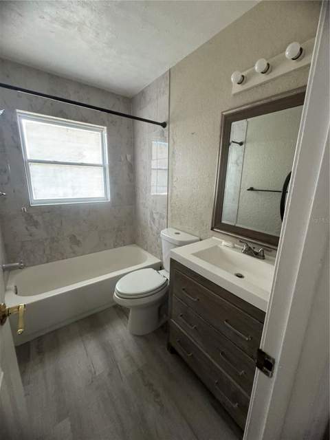 3414 Monte Rio Street, New Port Richey FL - photo 7 of 9