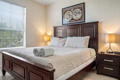 2307 Butterfly Palm Way #302, Kissimmee FL - photo 16 of 57
