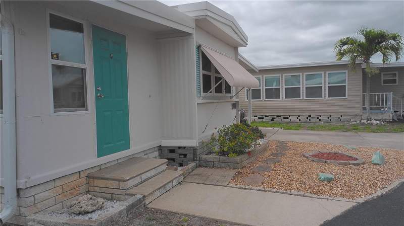 1 bedroom Mobile Home at 7234 Mount Fairfield Road #529, Mobel Americana Mobile Home Park Unrec, St Petersburg — photo 4