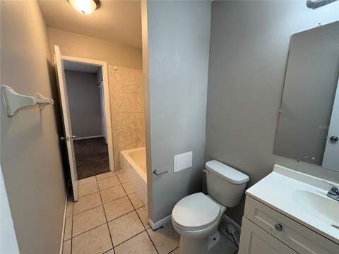 2285 Crystal Grove Lane, Lakeland FL - photo 15 of 47