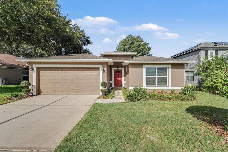 3 bedroom Single Family Residence at 817 LAKE DOE BOULEVARD, LAKE DOE COVE PH 01 48 57, APOPKA — photo 1
