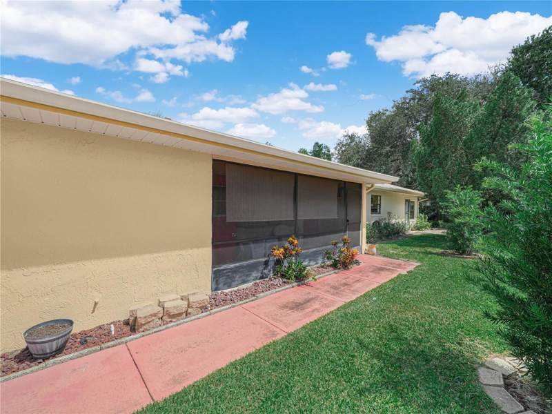 2 bedroom Single Family Residence at 617 Wexford Court, Cypresswood Patio Homes, Winter Haven — photo 3