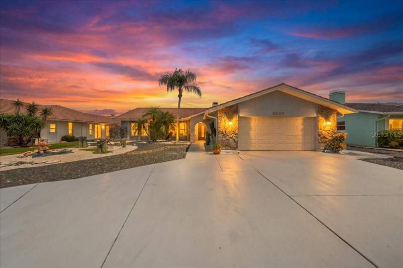 3537 SEAWAY DRIVE home for sale in Flor A Mar