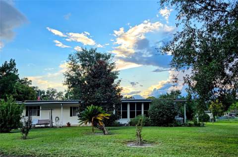 309 Sheerwood Drive, Lady Lake FL - photo 12 of 33