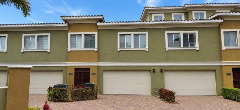 3 bedroom Townhouse at 4907 Bayshore Boulevard #103, Asbury Park Villas & Townhou, Tampa — photo 2