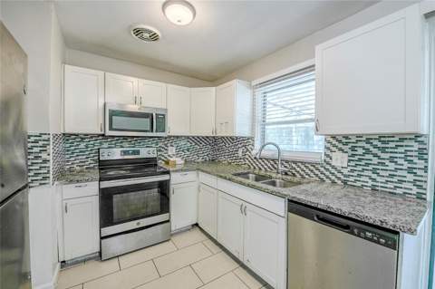 5210 Grandview Drive, Orlando FL - photo 13 of 39