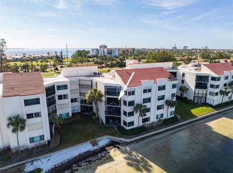 5633 Puerta Del Sol Boulevard #307, St Petersburg FL - photo 6 of 6