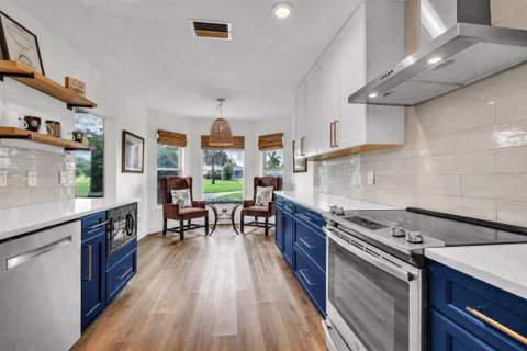 10322 Arrowhead Drive, Punta Gorda FL - photo 11 of 47