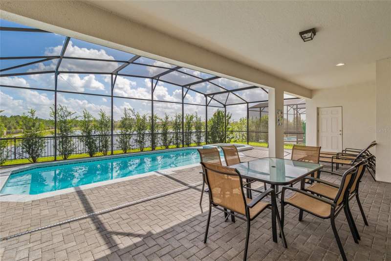 8 bedroom Single Family Residence at 2451 Luxor Drive, Windsor At Westside Phase 3, Kissimmee — photo 2