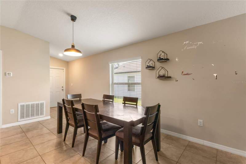 4 bedroom Single Family Residence at 2987 Moulden Hollow Drive, Hidden River Ph 1B, Zephyrhills — photo 4