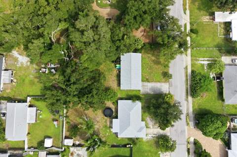 2533 Hawthorne Street, Sarasota FL - photo 16 of 42