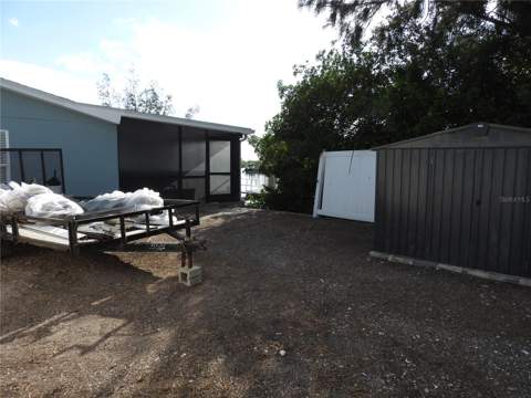 8822 Rocky Creek Drive, Tampa FL - photo 21 of 36