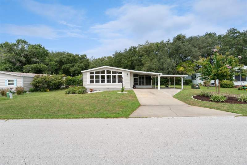 25047 BELLEVUE home for sale in Plantation At Leesburg