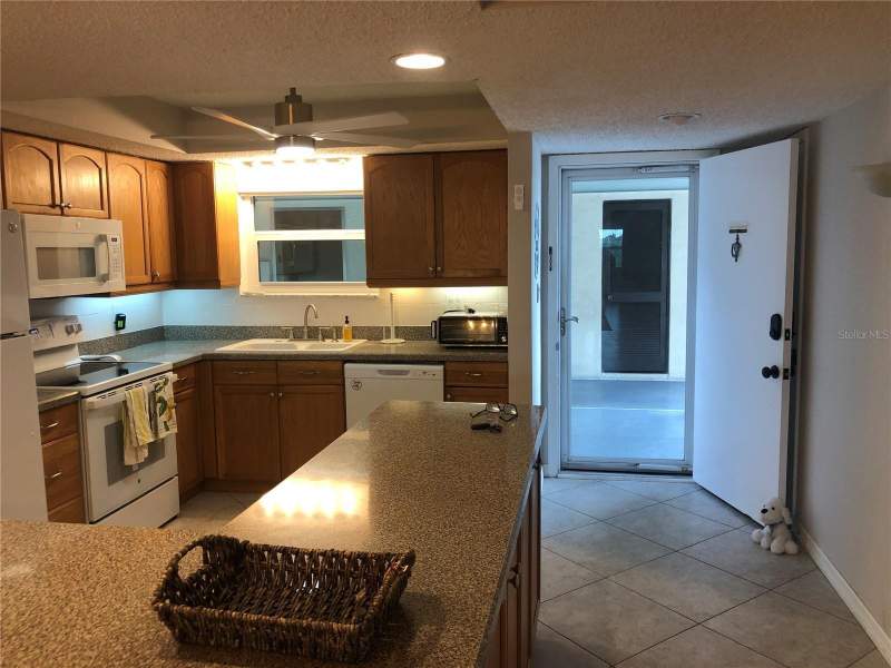 2 bedroom Condominium at 4660 Marine Parkway #304, Gulf Harbors Condo, New Port Richey — photo 5