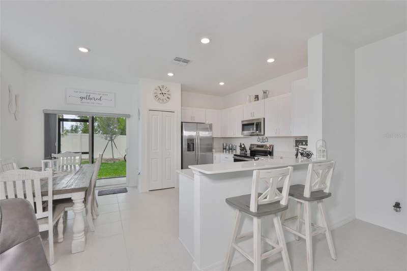 2 bedroom Townhouse at 2661 Sunray Venus Way, South Shore Pointe, Ruskin — photo 5