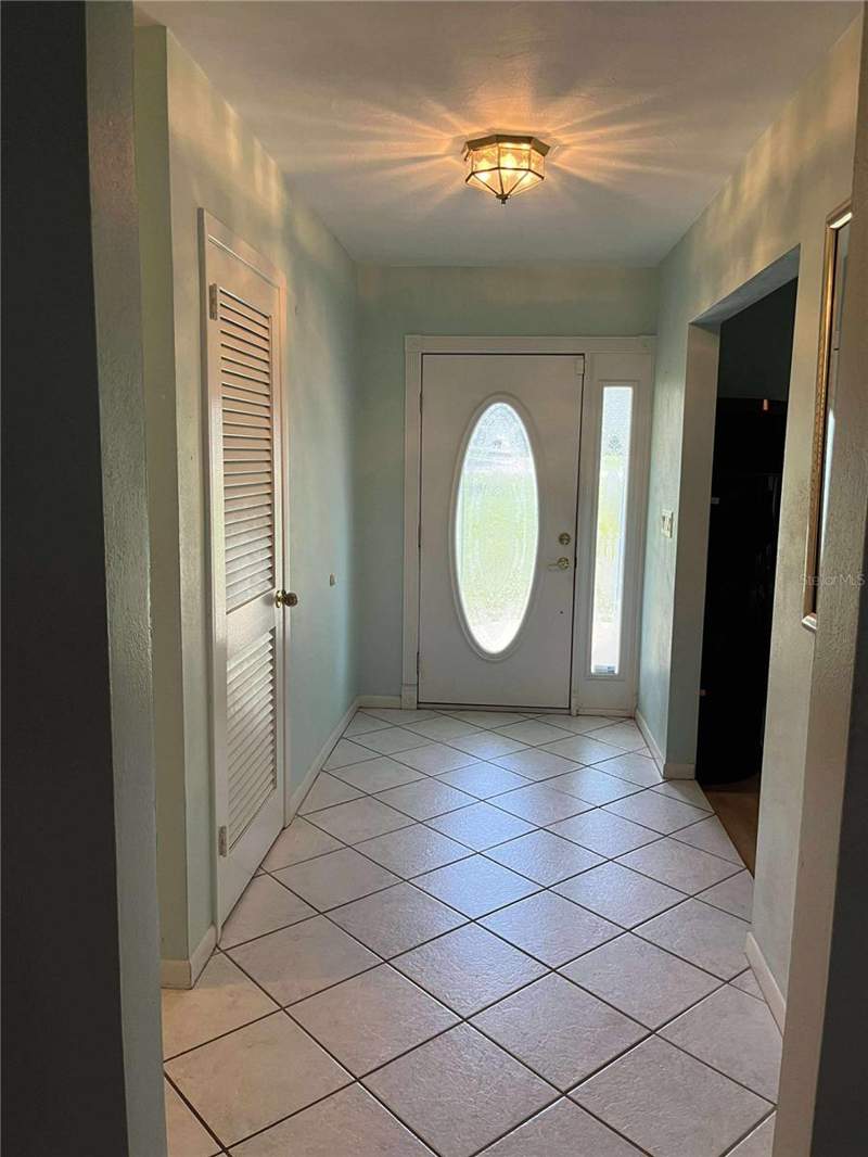 3 bedroom Single Family Residence at 608 Knowles Road, Brandon, Brandon — photo 3