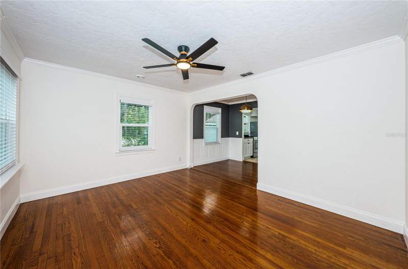 2 bedroom Single Family Residence at 3212 23rd Street, Rochester Heights, St Petersburg — photo 3