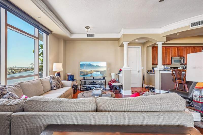 2 bedroom Condominium at 275 Bayshore Boulevard #1204, The Parkside Of One Bayshore, Tampa — photo 5
