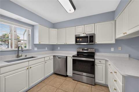 11048 Moshie Lane, San Antonio FL - photo 24 of 71
