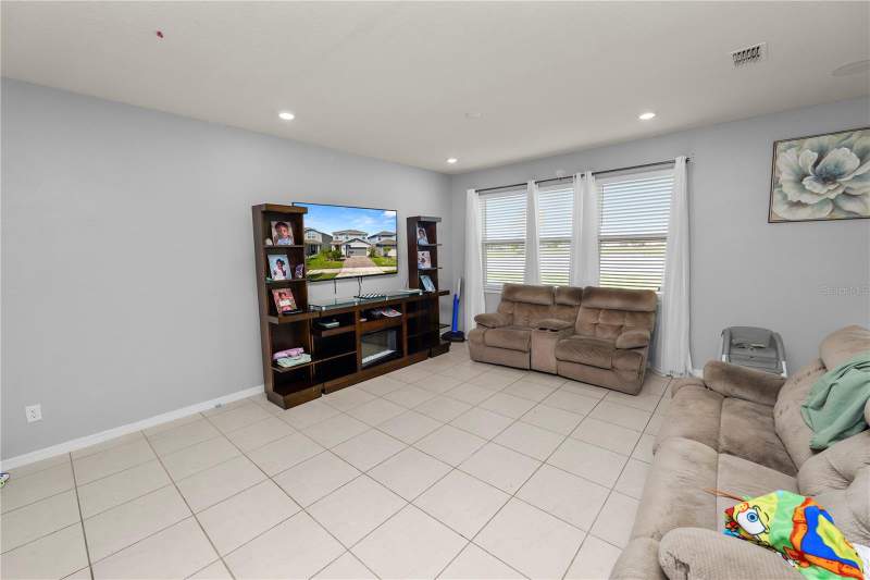 3 bedroom Single Family Residence at 1852 Summer Serenity Drive, Tohoqua Ph 4A, Kissimmee — photo 5