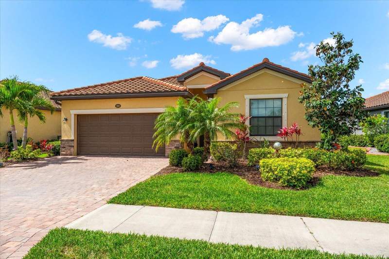 4 bedroom Single Family Residence at 12501 Cinqueterre Drive, Gran Paradiso Ph 1, Venice — photo 1