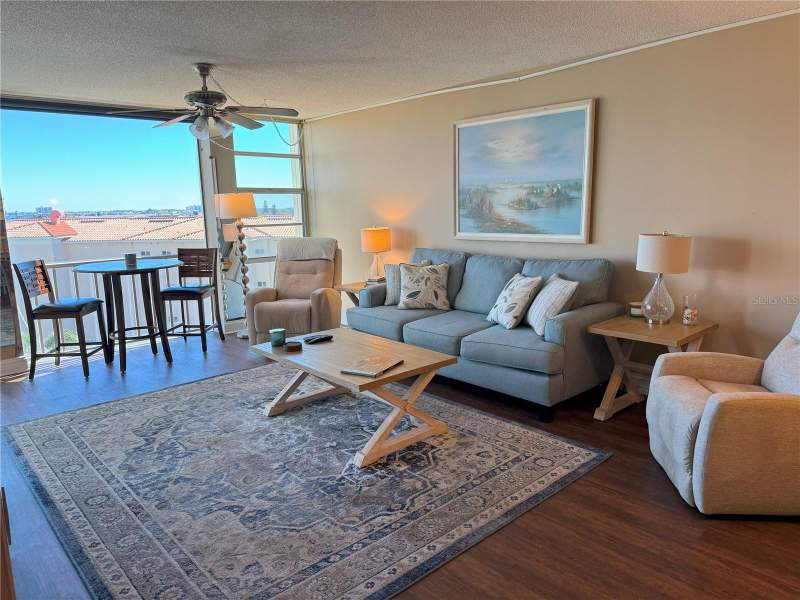2 bedroom Condominium at 7400 Sun Island Drive #603, Bay Island Group 1, South Pasadena — photo 3