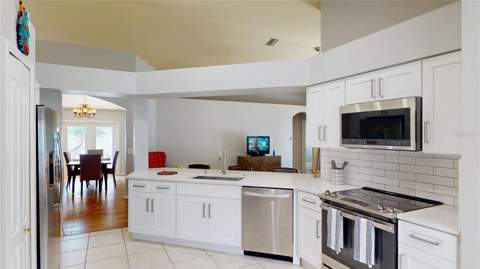 13429 Fladgate Mark Drive, Riverview FL - photo 14 of 50