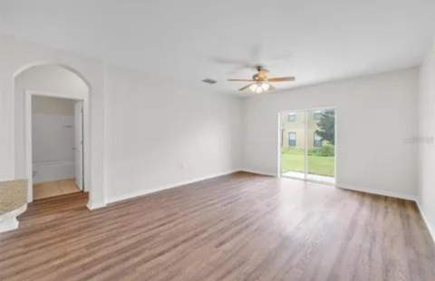 724 Lake Cummings Boulevard, Lake Alfred FL - photo 12 of 33