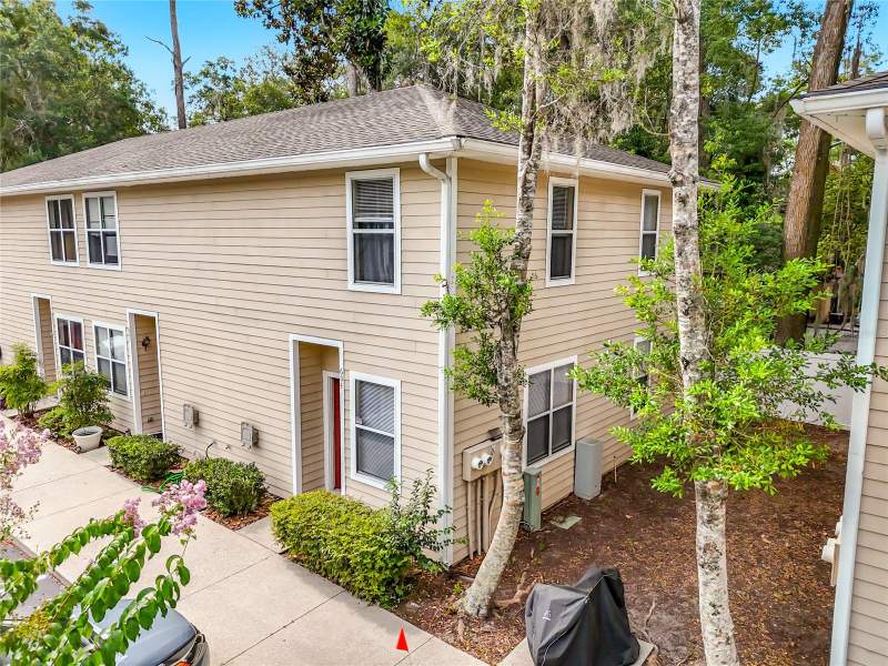 2 bedroom Condominium at 1710 NW 7th Street #604, Seventh Street Station, Gainesville — photo 5