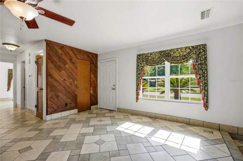 6517 NW 27th Street, Gainesville FL - photo 9 of 35
