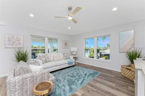 4199 Hollis Avenue, Port Charlotte FL - photo 23 of 81