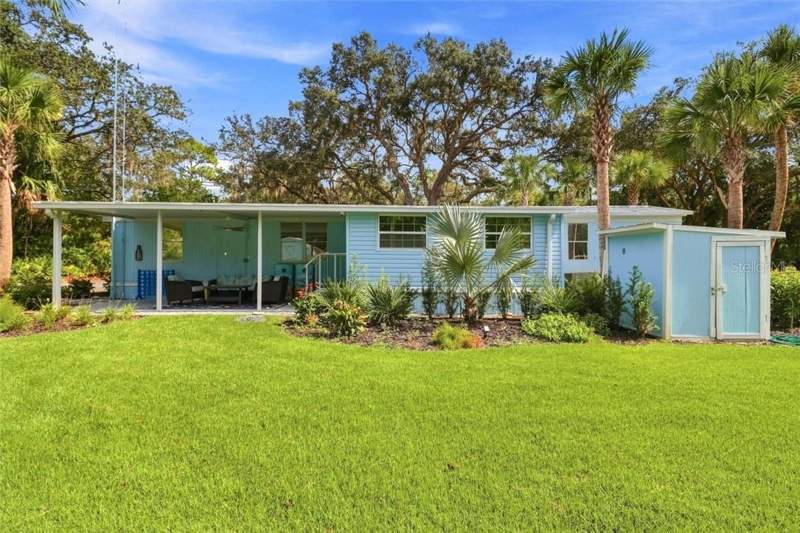 2 bedroom home at 8011 W Fern Place, Homosassa, Homosassa — photo 2