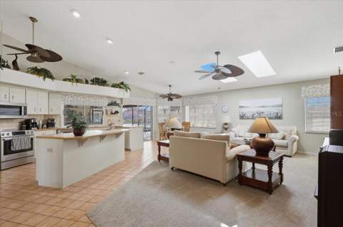 5 Cherrytree Court, Palm Coast FL - photo 12 of 54