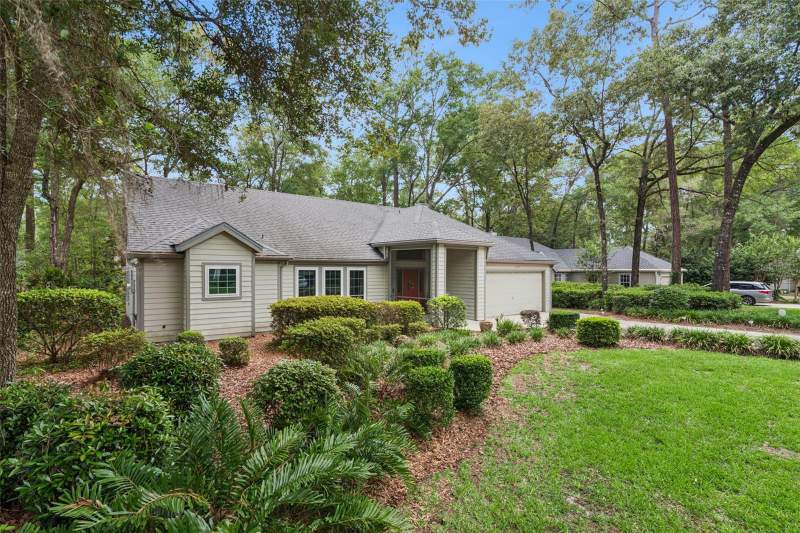 3 bedroom Single Family Residence at 10525 SW 55th Place, Hp/Sutherland Crossing 13, Gainesville — photo 2