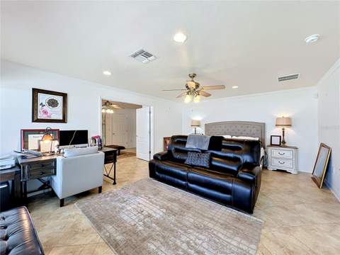 2404 Lauderdale Court, Orlando FL - photo 11 of 20