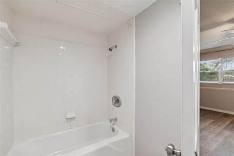 308 Brentwood Drive, Temple Terrace FL - photo 12 of 39