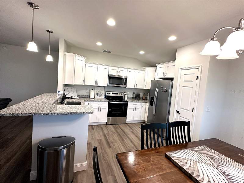 3 bedroom Single Family Residence at 16951 SW 43rd Court Road, Marion Oaks Un 06, Ocala — photo 4