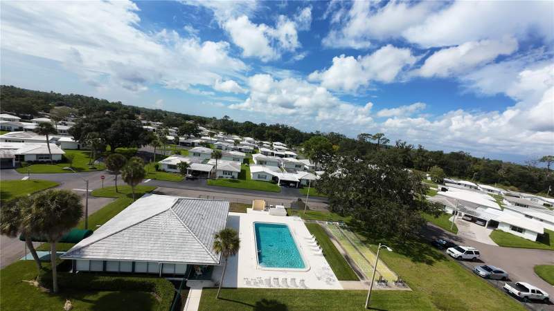 2 bedroom Condominium at 506 Cameo Drive, Imperial Southgate Villas Sec 02, Lakeland — photo 4