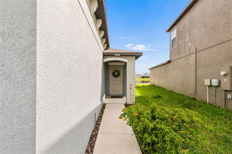 4 bedroom Single Family Residence at 5362 Blue Horizon Way, Berry Bay Estates, Wimauma — photo 3