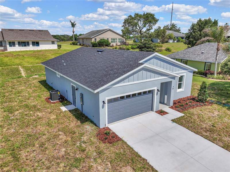 3 bedroom Single Family Residence at 78 Fairway Circle, Twin Lake Estates, Umatilla — photo 2