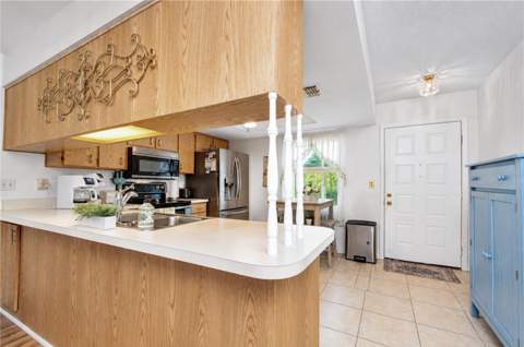 38351 Ironwood Place #Na, Zephyrhills FL - photo 9 of 34
